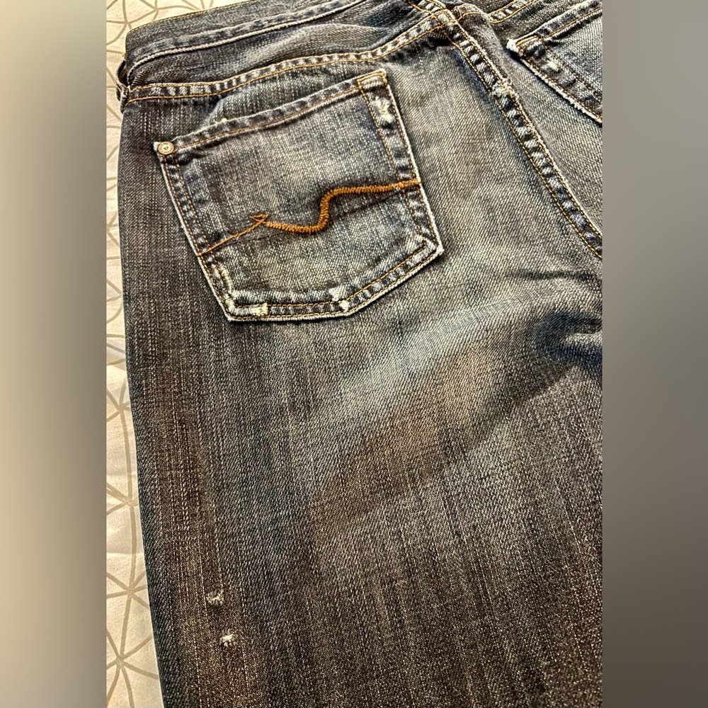 * 7 For All Mankind Dark Blue Distressed bootcut lowrise jeans 31x30 * - Picture 8 of 12